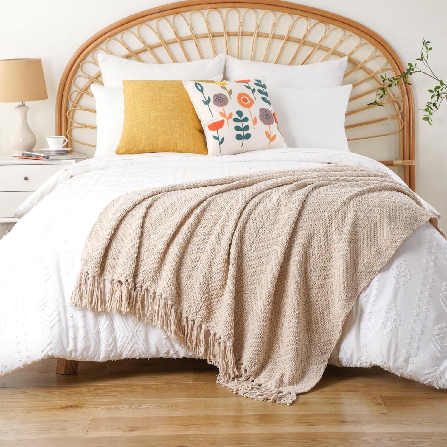 Beige Throw Blanket for Couch, Knitted Beige Throw for Bed, Neutral Throw Blankets Tan Throw Blanket for Room Decor Housewarming Gifts, 50" X 60"